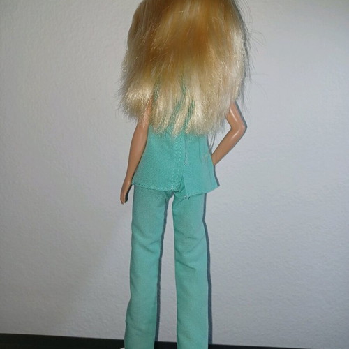 Barbie nurse like new