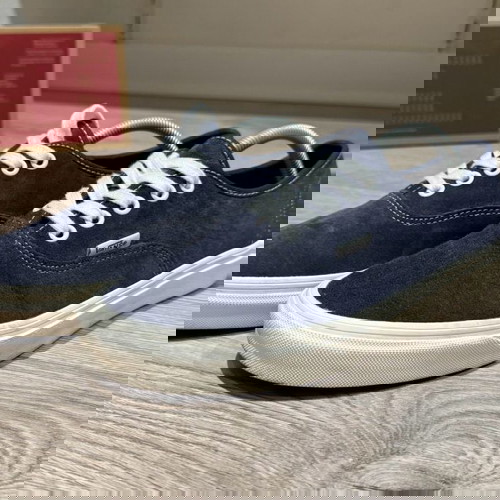 Vans Authentic (δωρεάν μεταφορικά) Pig… € 35,00