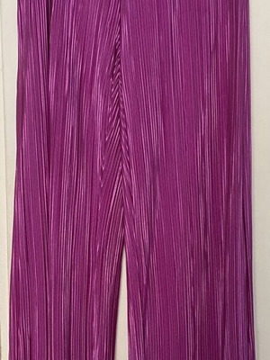 Benissimo Purple Woman Pants new, elastic waist, lightweight fabric