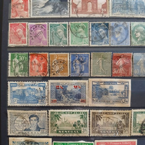 Stamp collection of 34 like new, France and French territories 1930-1950