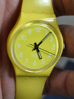 Swatch Swiss Made ρολόι μεταχειρισμένο, κίτρινο, 41mm, 2009