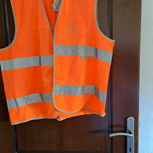Reflective vest new comfortable size