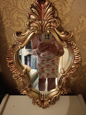 Carved mirror 45×30