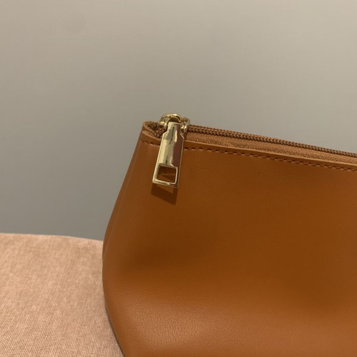 Brown wallet with zipper