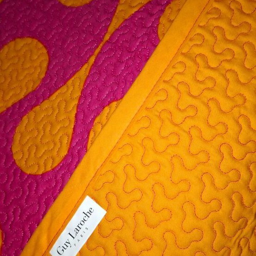 Guy Laroche Double Quilt new, Drop Fuchsia design
