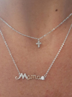 Silver necklace like new, worn few times