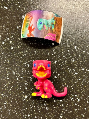 Funko Pop Kinder Joy Jurassic World Τυραννόσαυρος Rex σαν καινούργιο