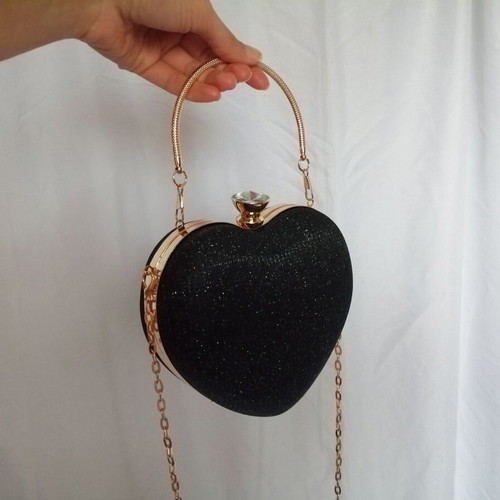 Elegant Heart-Shaped Shoulder Bag new, black