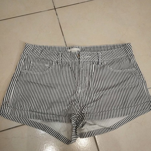 H&M shorts Eur 36 striped like new