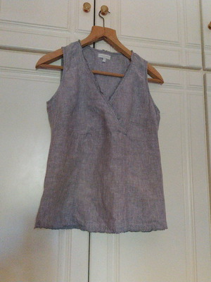 Linen top like new, gray, size M
