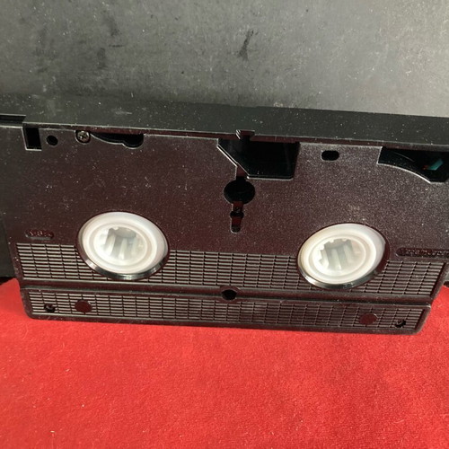 Video head cleaner cassette used