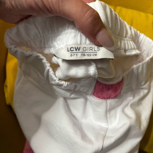 Lc Waikiki cargo kids pants new, size 6-7 years, white pink