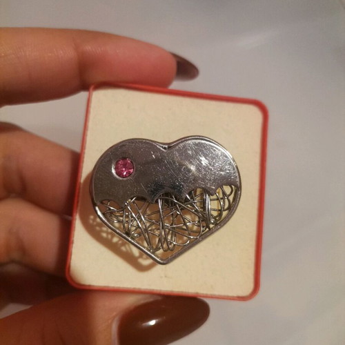 Heart ring like new, women's faux