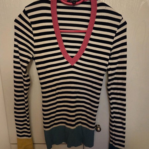 Denny Rose blouse like new, size small, multicolor