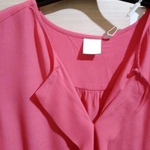 In Wear crepe blouse pink new, size L