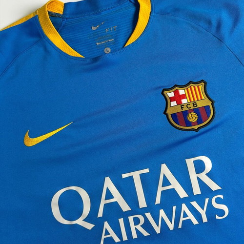Nike FC Barcelona Vintage Y2K 2017-2018 Training T-shirt blue yellow, like new