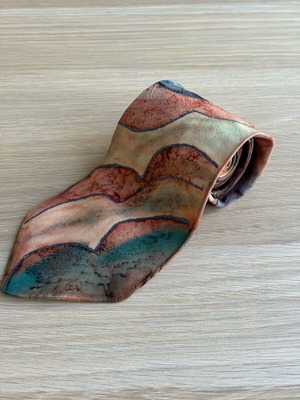 Handmade tie new from 100% pure silk with painted designs