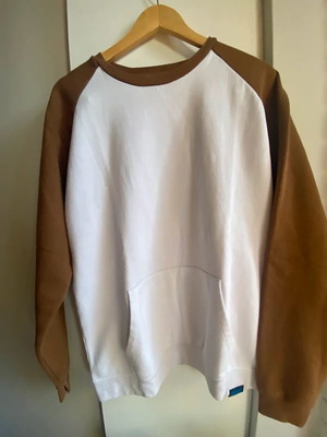 Pull and Bear Men's Sweatshirt Like New, White and Beige, Size L