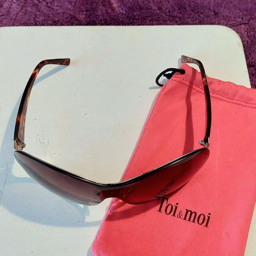 Toi&Moi sunglasses mask style, black and brown
