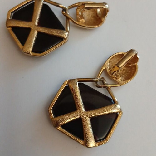 Vintage clip-on earrings deep cognac amber with gold 4 cm, like new