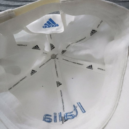 Adidas cap new with adjustable size
