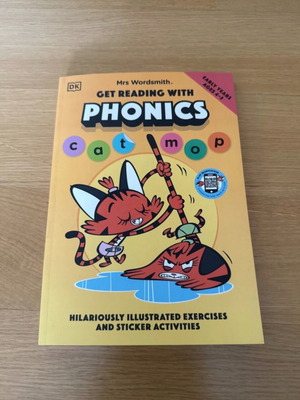 Mrs Wordsmith Get Reading with Phonics book for ages 4-5 new