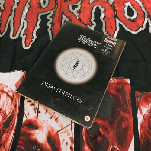 Slipknot Disasterpieces 2CD with banner set like new