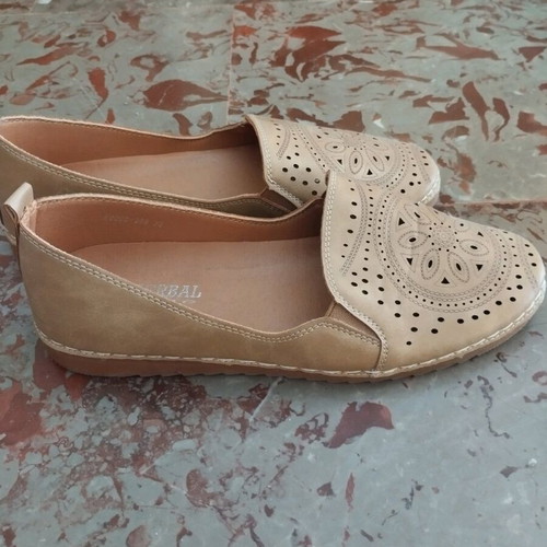 Women's flat shoes like new, size 38, beige and brown