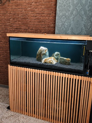 350-liter aquarium with stand, Aqua Nova XCF filter, heater, LED light
