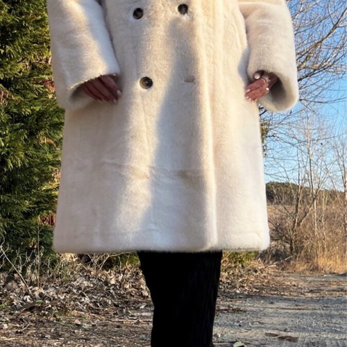 Midi eco-friendly reversible fur coat new with mouton lining