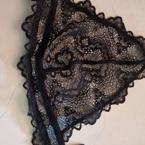 Understatement black lace bralette XXL like new