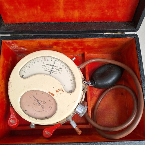 Prewar sphygmomanometer used