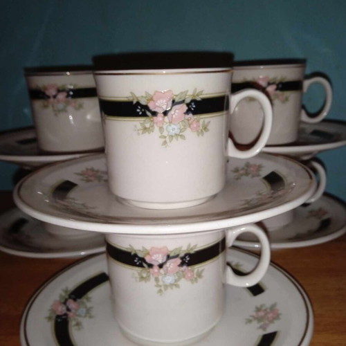 Coffee cups small set of 6, new