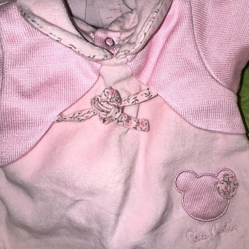 Baby girl bodysuits like new, pack of 20 with gifts