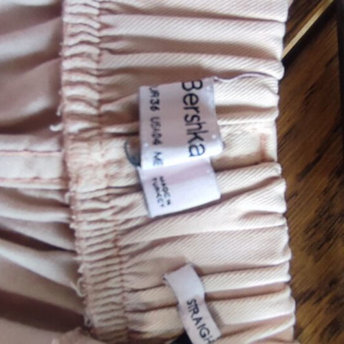 Bershka pants new, lightweight pink