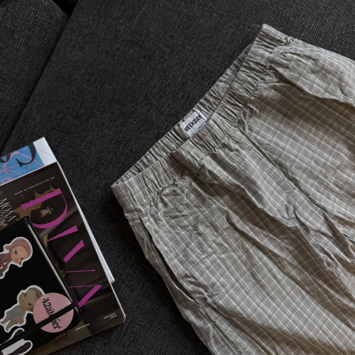 Weekday Checkered Pants like new, lightweight cotton, size S