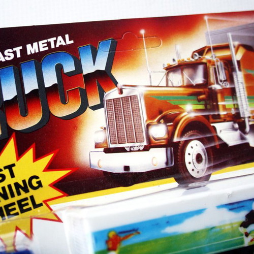 Vintage die cast metal trucks 3 pieces with sliding Mobil new
