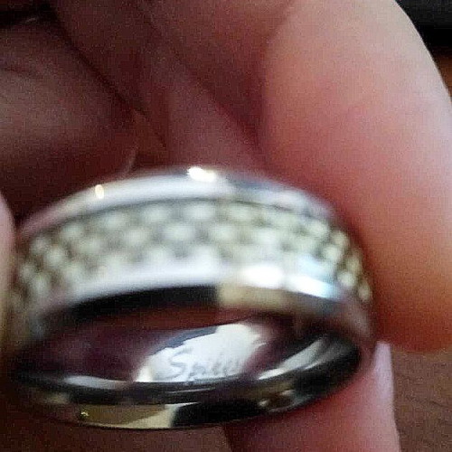 Spikes stainless steel ring with geometric design like new, silver color