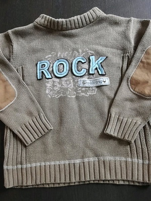 Children's sweater like new, size 104 cm, 4 years old