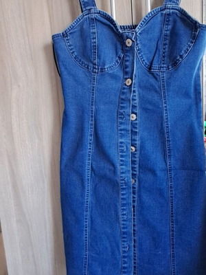 Denim dress with buttons and straps like new, size M