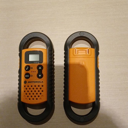 Walkie Talkie Motorola TLKR T3 new