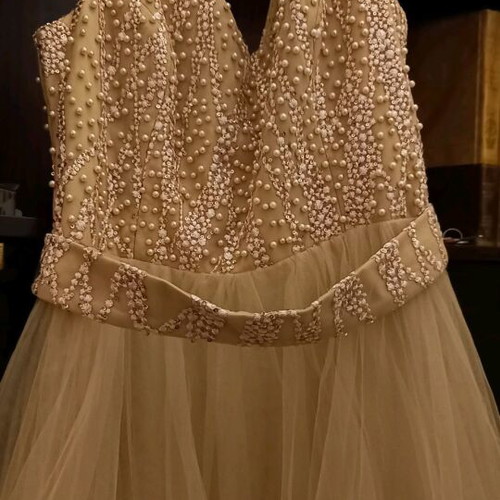 Nifiko dress new, size M 38 10, beige Favela