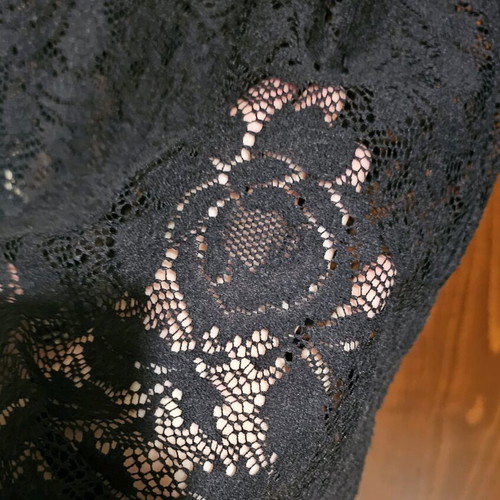 Lace pants like new, black, for beach