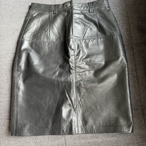 Black leather women's skirt like new, size S/36/8