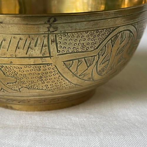Set of 4 Egyptian bowls used, made of brass