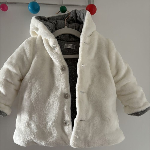 Mayoral baby jacket like new, 6-9 months