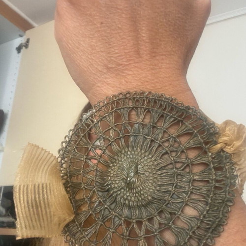 Knitted bracelet like new, beige with lace and organza ribbon