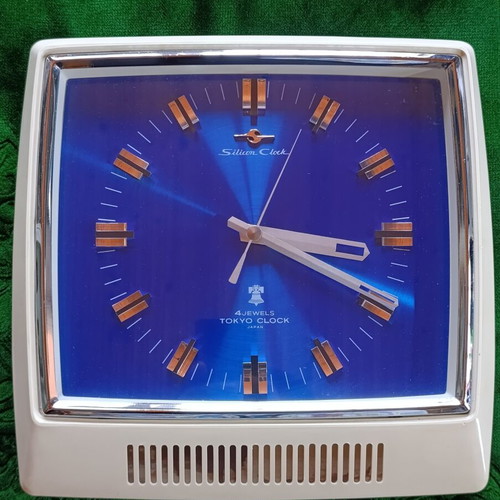 Tokyo Clock Silicon Clock 4 Jewels vintage wall clock