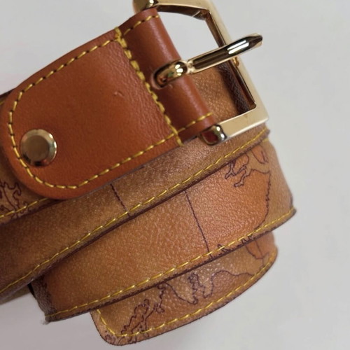 Alviero Martini 1st Class leather belt like new, size M, light brown