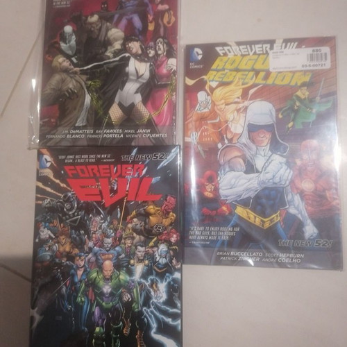 Forever Evil DC Comics foreign language comics like new, pack of 5 volumes